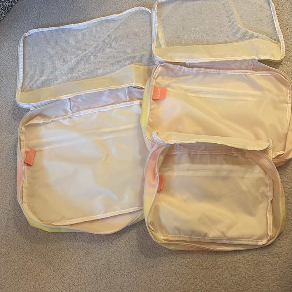 CALPAK | Sherbet colored packing cubes - Picture 9 of 12